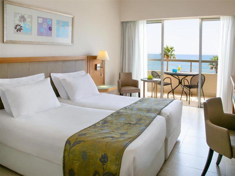 Atlantica Miramare Beach Limassol Kültér fotó