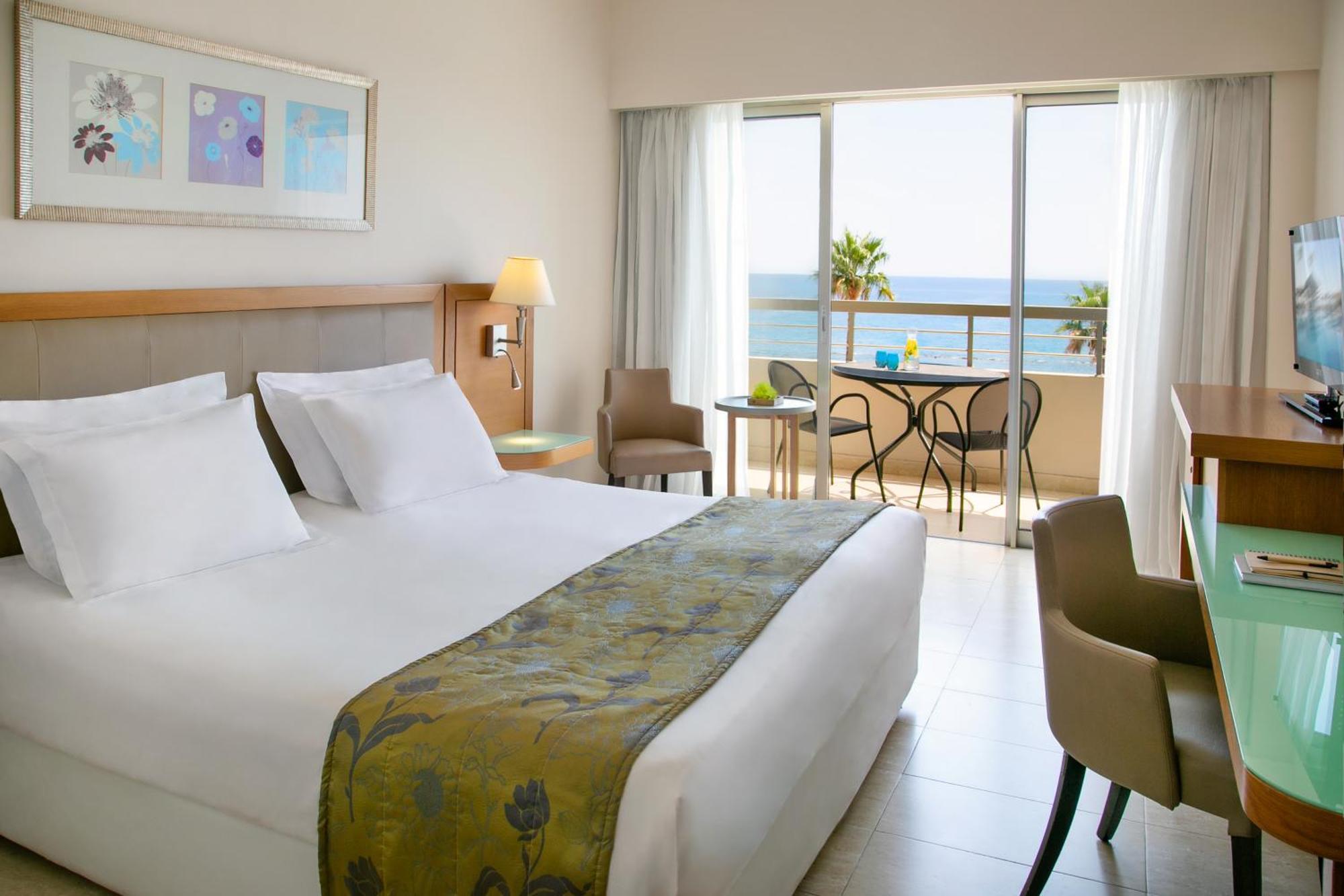 Atlantica Miramare Beach Limassol Kültér fotó